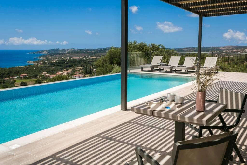 Color Villas-New Villa Green At Trapezaki With Private Pool Mousata Екстериор снимка