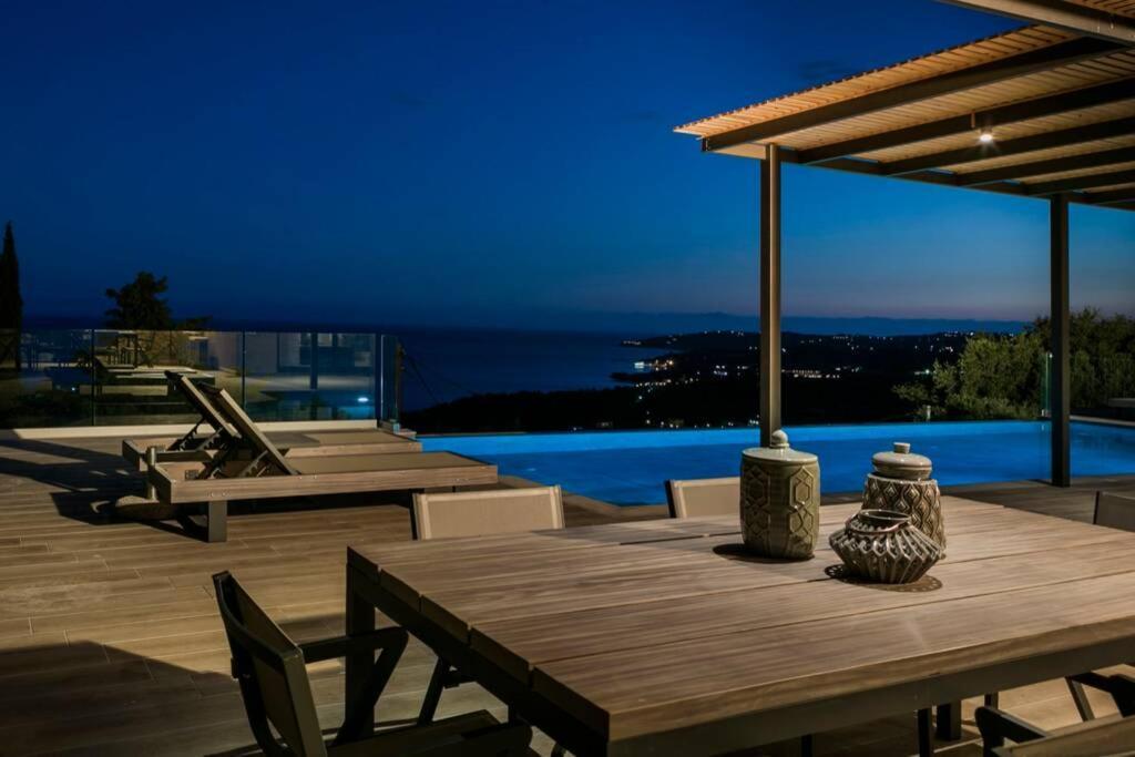 Color Villas-New Villa Green At Trapezaki With Private Pool Mousata Екстериор снимка